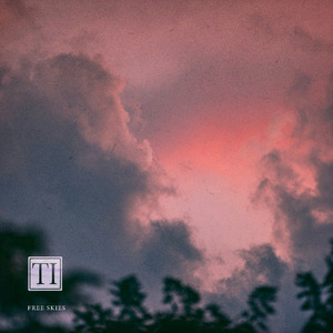 搬家工人当着老公的面完整版
